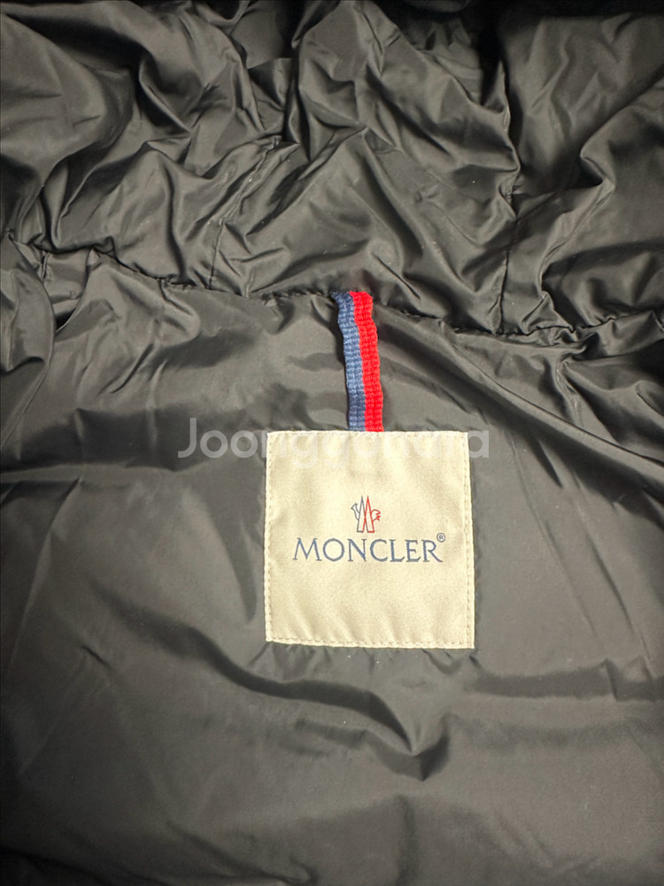 몽클레어 키즈 패딩 뉴바이런 리얼퍼 블랙 8a--1