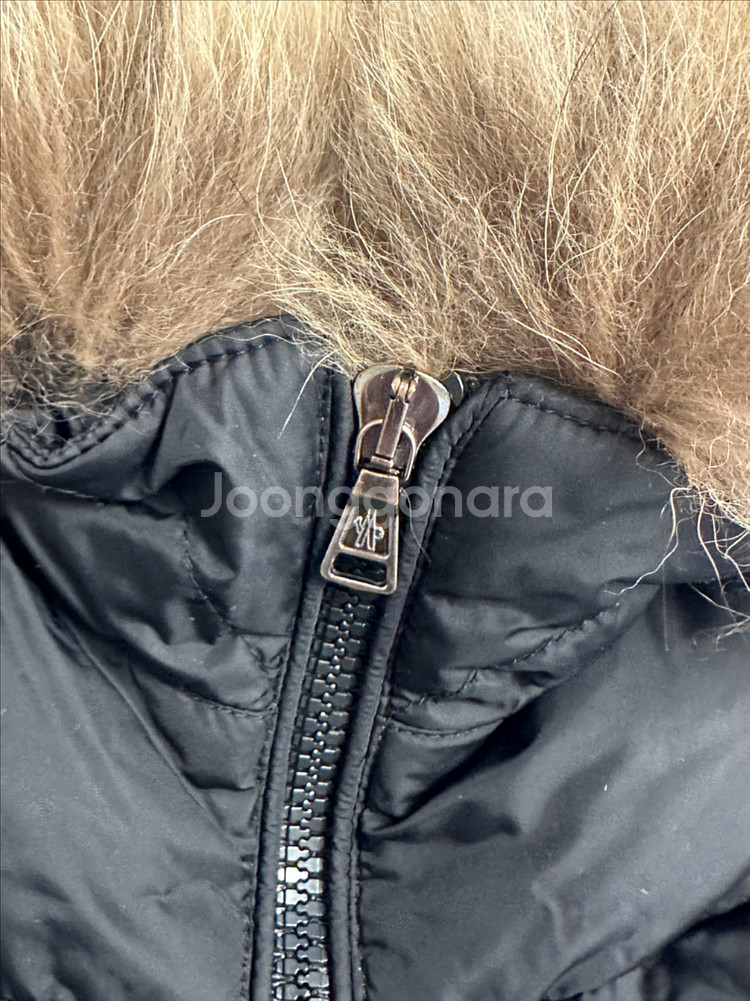 몽클레어 키즈 패딩 뉴바이런 리얼퍼 블랙 8a--3