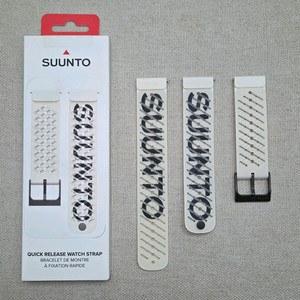 순토 22mm 실리콘 스트랩 2세트(블랙, 화이트)