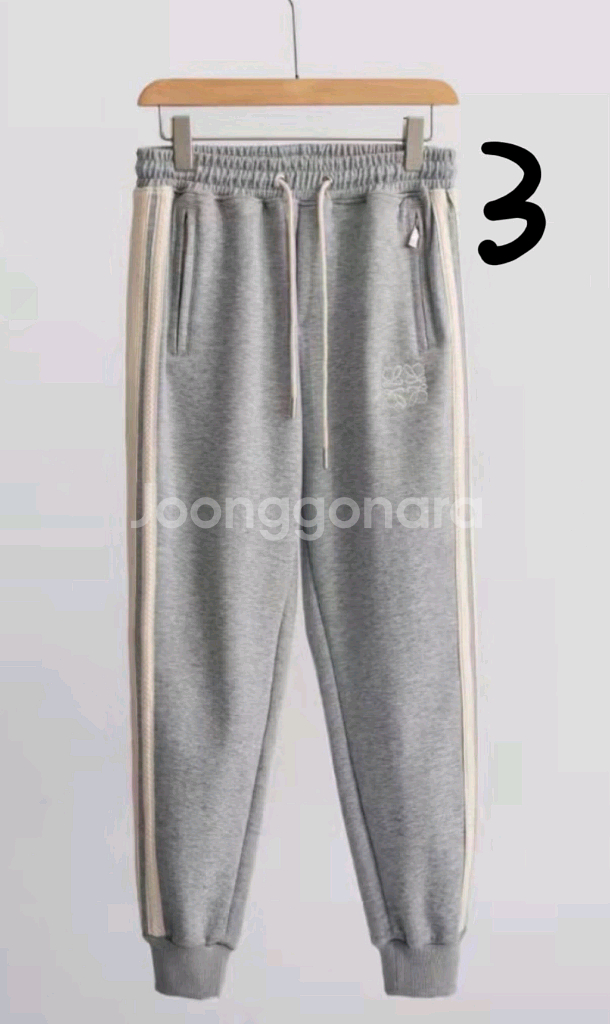 버버리등 여러가지 의류 싸게 팝니다--2