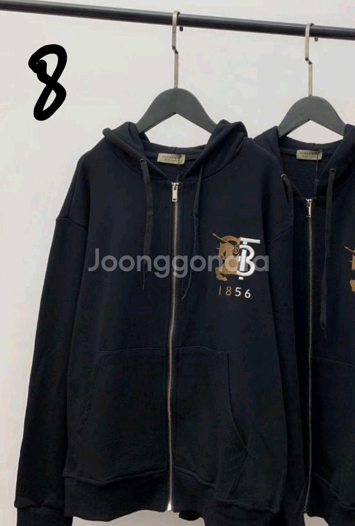 버버리등 여러가지 의류 싸게 팝니다--7