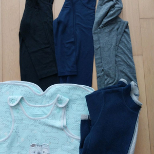 일괄6천원 5~6세 120사이즈 수면조끼 히트텍 후리스