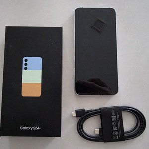 갤럭시 S24플러스 사파이어블루 512기가 풀박 S급 팝니다!