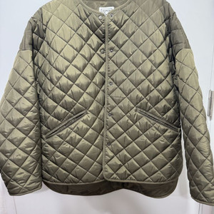 [새상품급]토템 퀼팅 점퍼 올리브 S