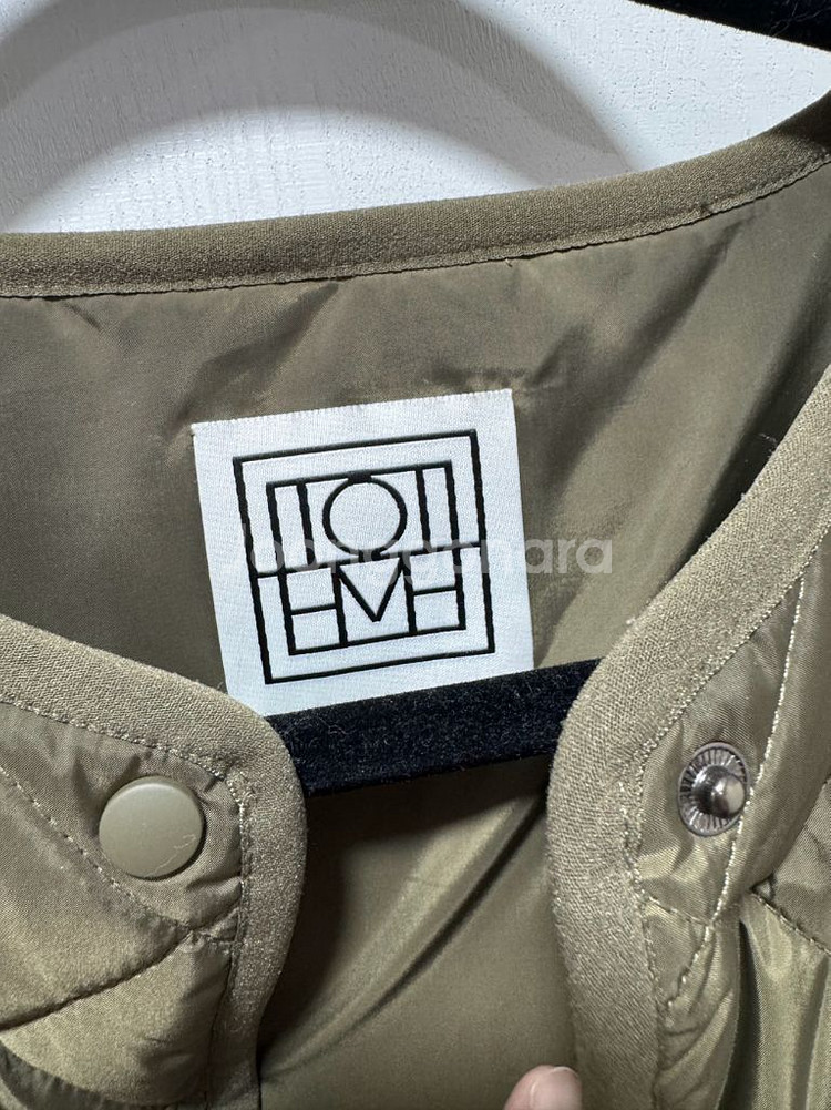 [새상품급]토템 퀼팅 점퍼 올리브 S--1