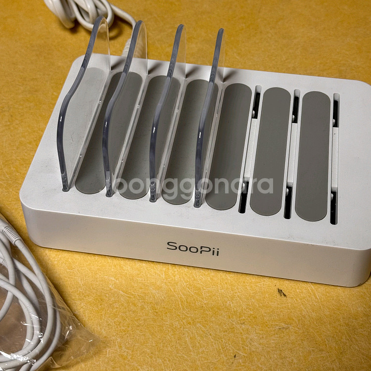 soopii 6포트 고속 멀티 태블릿 휴대폰 급속 충전기 판매합니다.--3