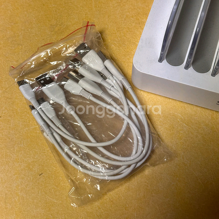 soopii 6포트 고속 멀티 태블릿 휴대폰 급속 충전기 판매합니다.--4