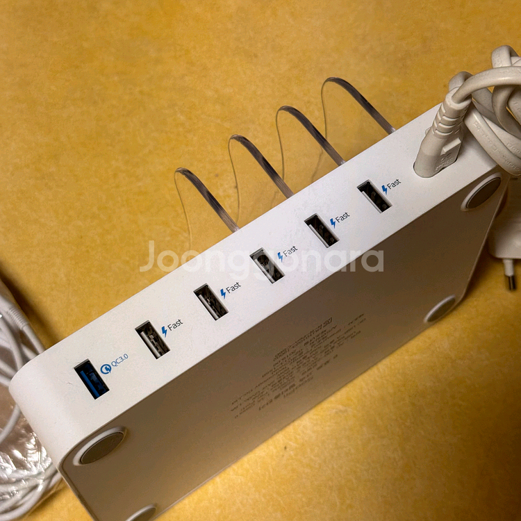 soopii 6포트 고속 멀티 태블릿 휴대폰 급속 충전기 판매합니다.--5