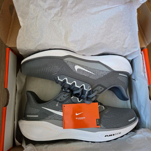 나이키 페가수스41 285 새상품