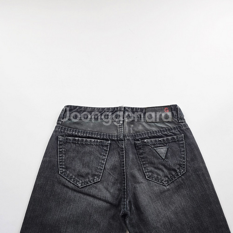 게스 청바지 부츠컷 흑청 데님 사이즈26 R2905--2