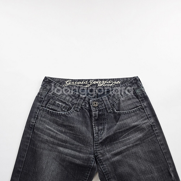 게스 청바지 부츠컷 흑청 데님 사이즈26 R2905--3