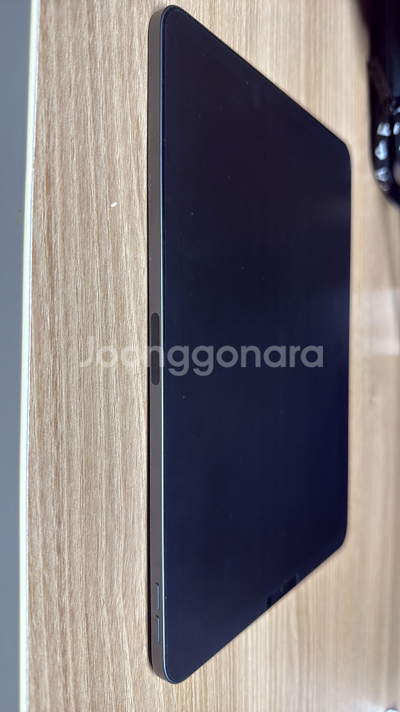 아이패드 air 5세대 256기가 wifi + 펜+ 케이스티파이--5