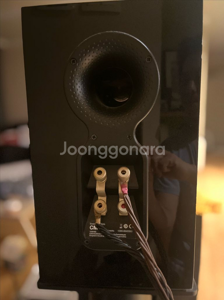 B&W CM5 스피커와 스탠드--1