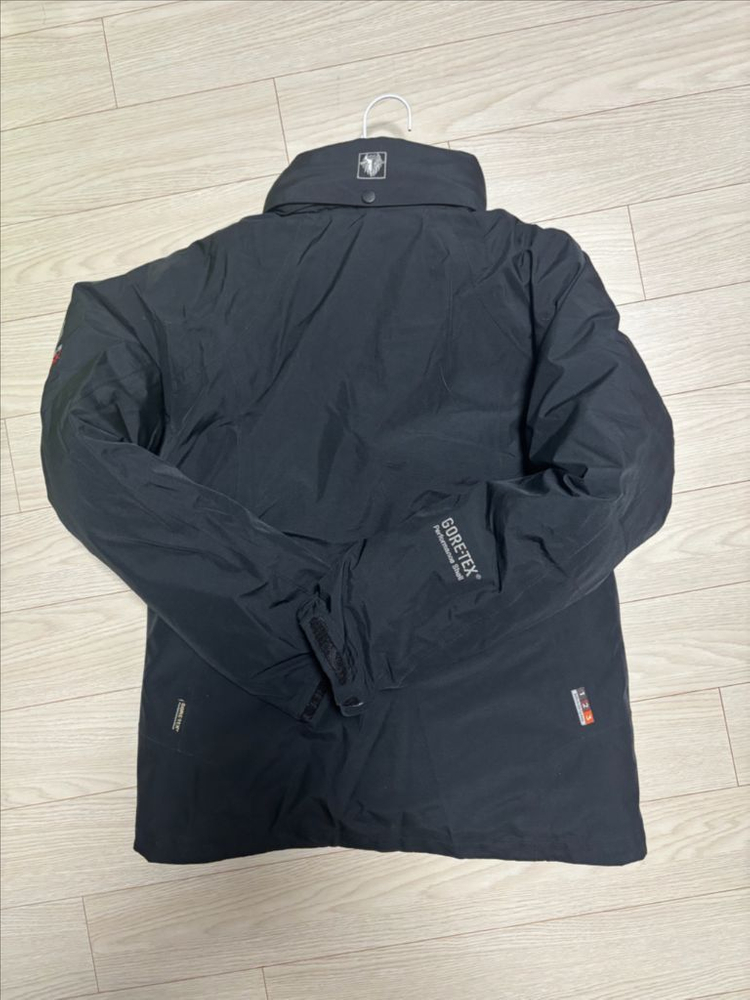 유아용 블랙야크 초고어텍스 구스다운 패딩 판매 이미지