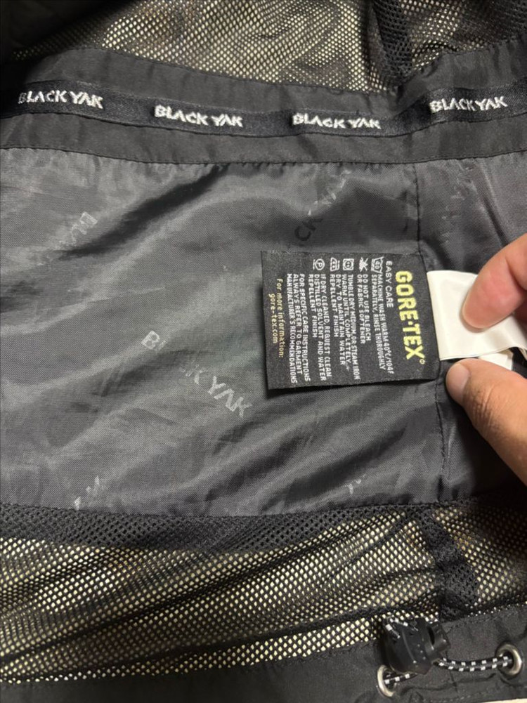 유아용 블랙야크 초고어텍스 구스다운 패딩 판매 이미지