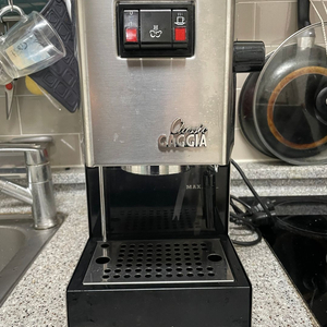 가찌아 클래식 커피머신 과 그라인더