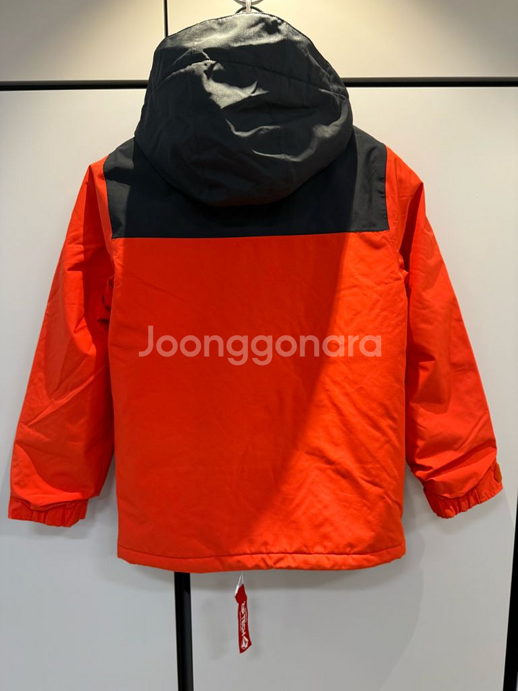 볼컴 키즈 보드복 스키복 팝니다.--1