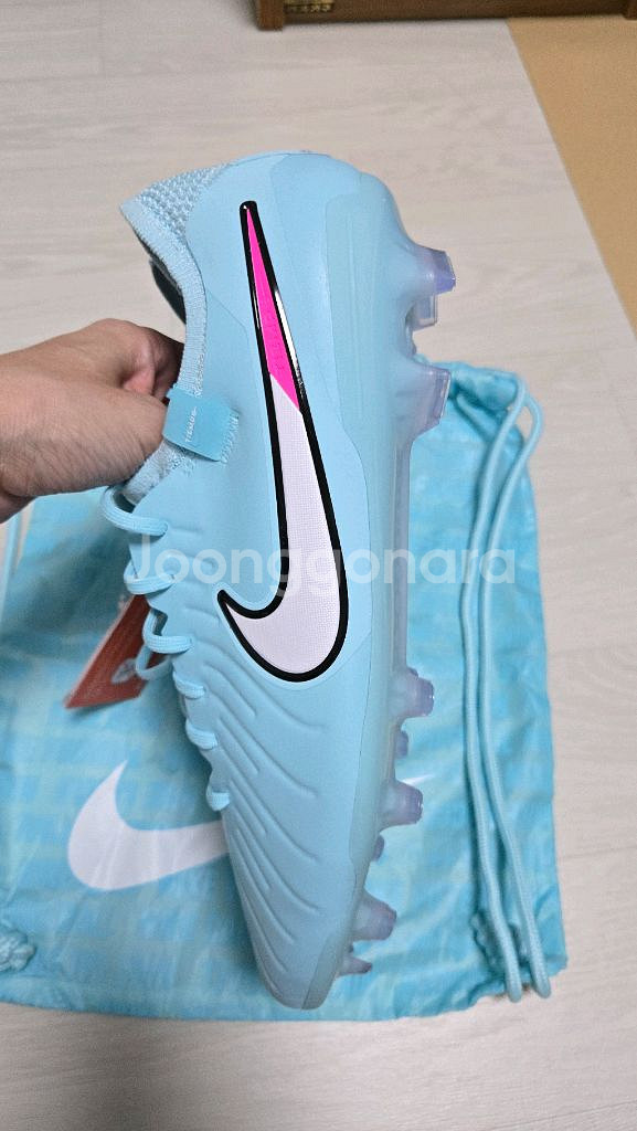 나이키 티엠포 레전드10 엘리트 FG 305mm 판매합니다 축구화--3