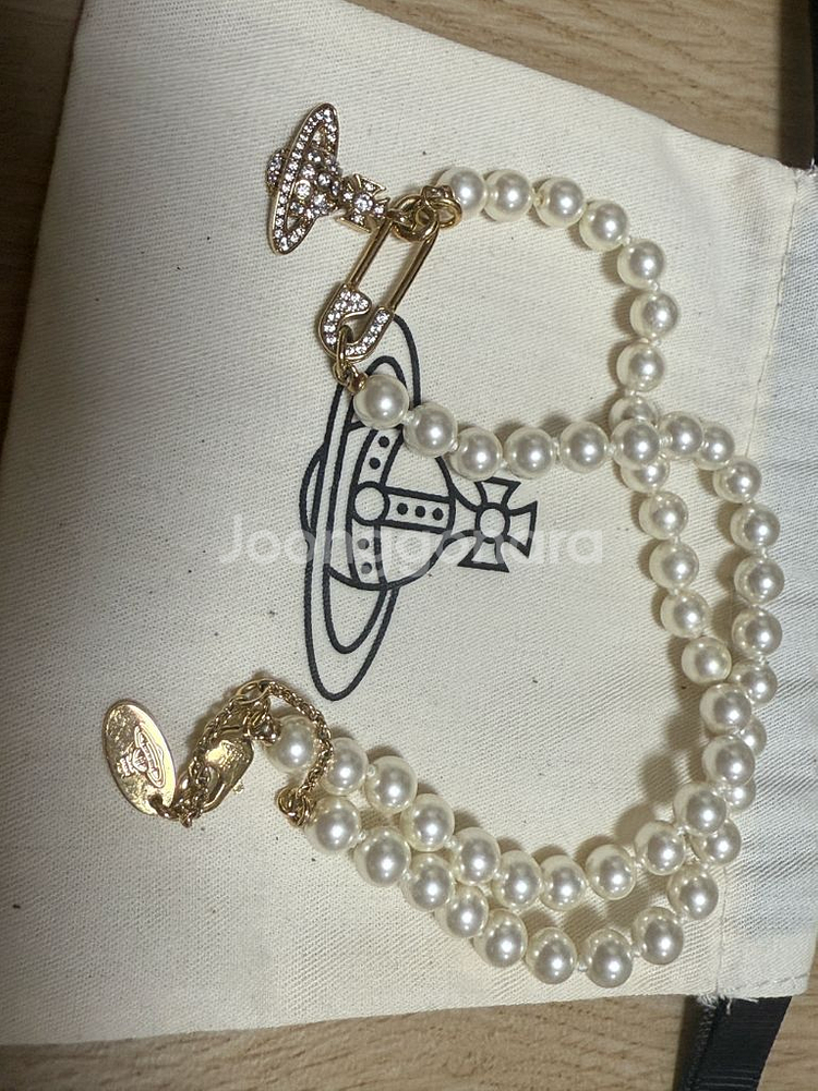 비비안웨스트우드 클립 진주목걸이--0