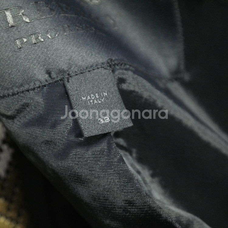 버버리 프로섬 런웨이 한정판 라피아 트렌치코트 38--6