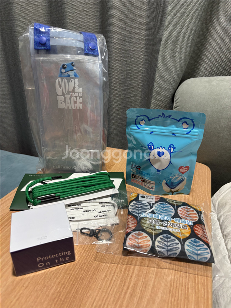 상쾌환 스틱 ZERO 납작복숭아맛 10포 + 무료 선물 (칠링백 세제 신발끈 떡메모지 장바구니)--2