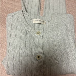 공드린 울캐시미어 가디건