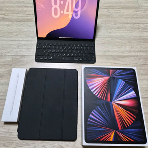 아이패드 프로 12.9 5세대(M1) 셀룰러 256GB + 애플펜슬 2세대 + 스마트 키보드 폴리오