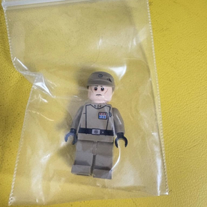 스타워즈 레고 미니피규어 장교