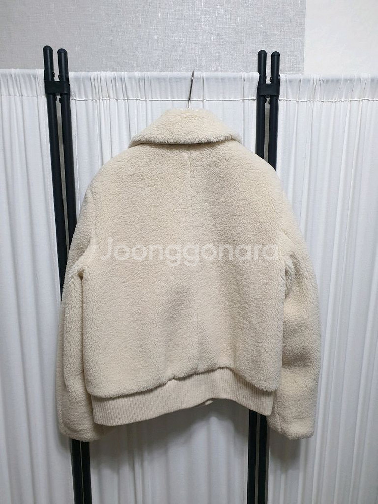 빈폴레이디스 아이보리 페이크 퍼 쇼트 아우터 자켓/55--4