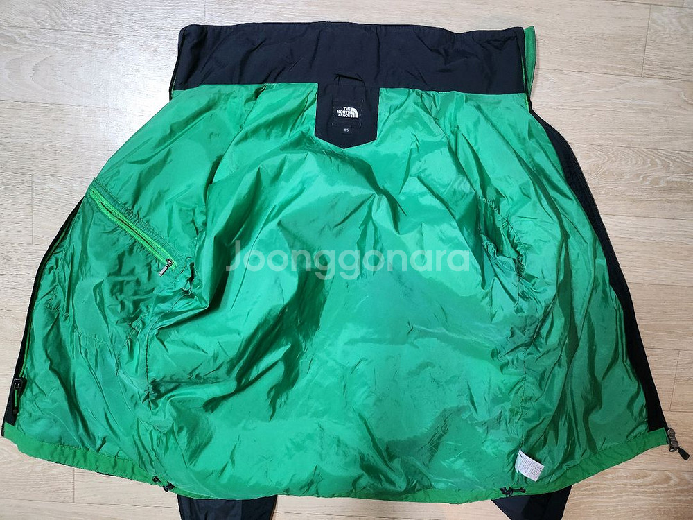 노스페이스 바람막이--6