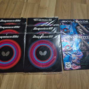 탁구 러버 테너지 등 팝니다.