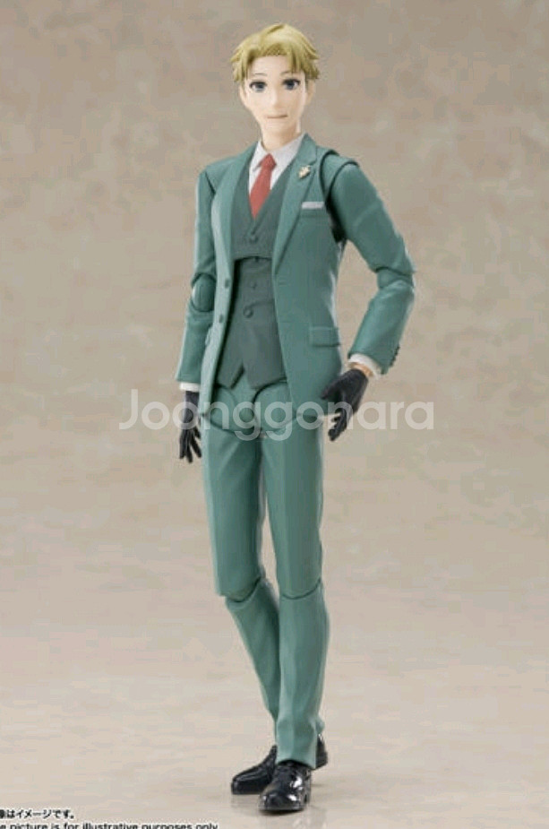 SHF 스파이패밀리 로이드 포저 피규어--0