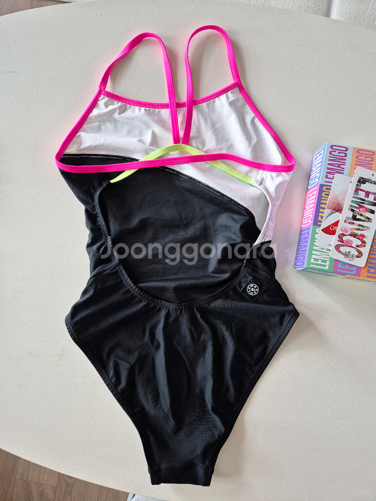 르망고 벨라 스플릿 네온엣지90(L) 강습용 여성 수영복--0