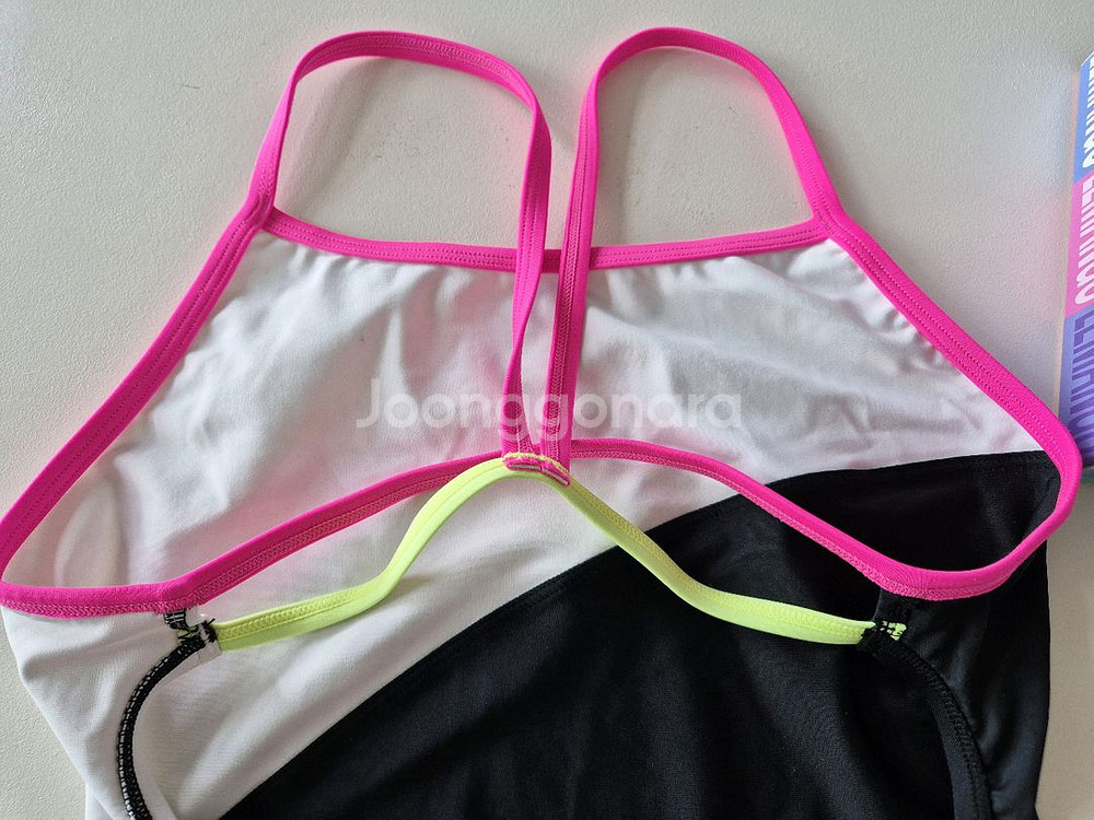 르망고 벨라 스플릿 네온엣지90(L) 강습용 여성 수영복--7