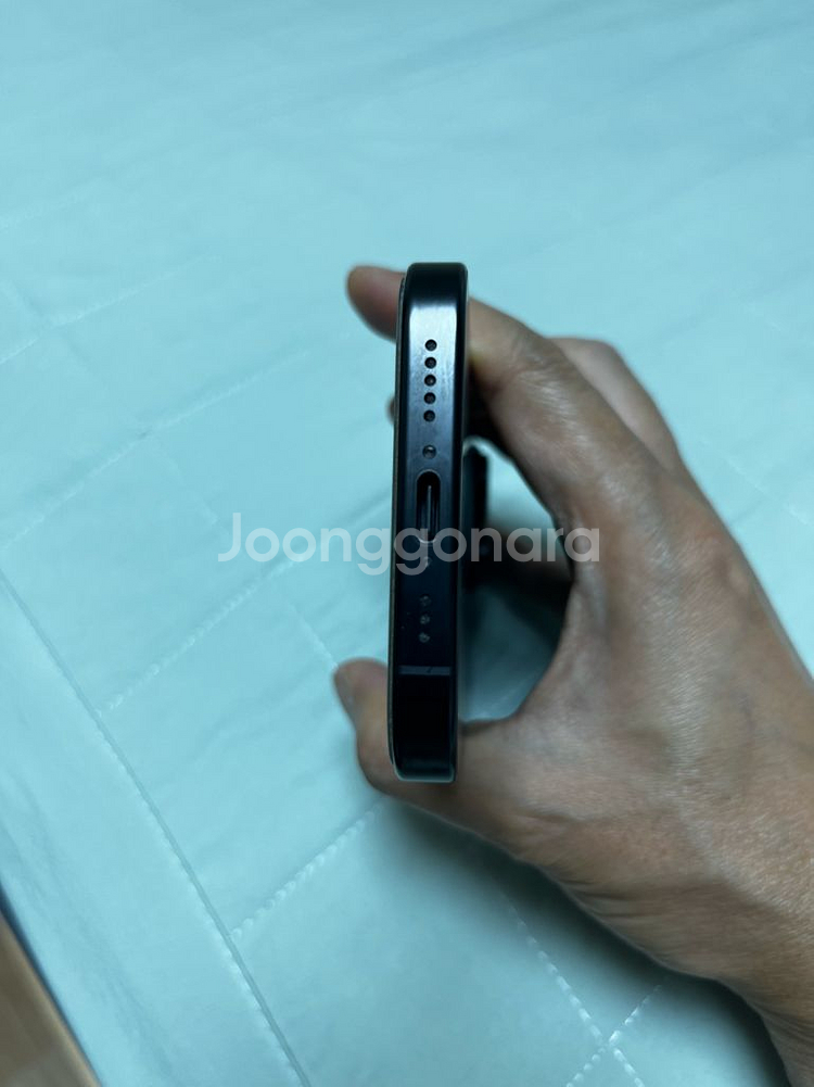 아이폰 16 프로 1테라 블랙 티타늄--8