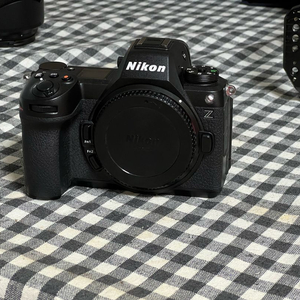 니콘 Z6iii 미러리스 카메라