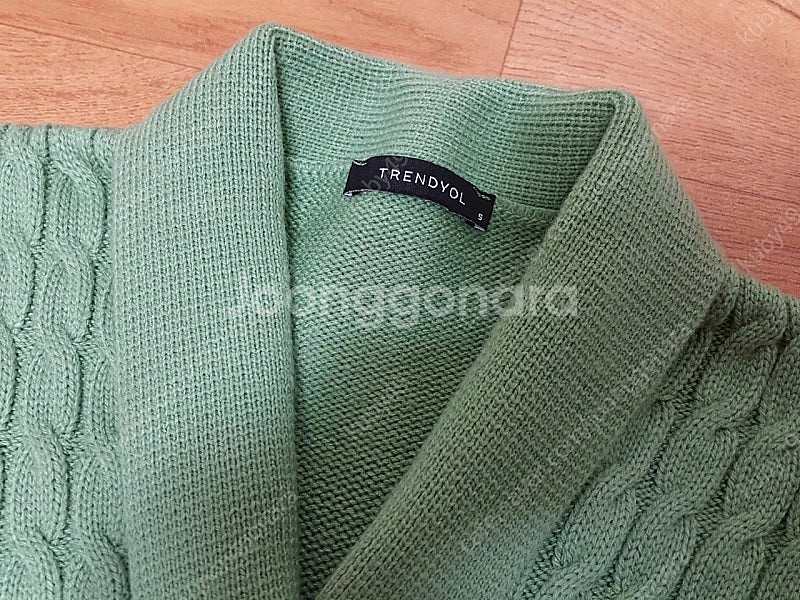 해외)트렌디올 랩 숏 여성니트 44-날씬55--5