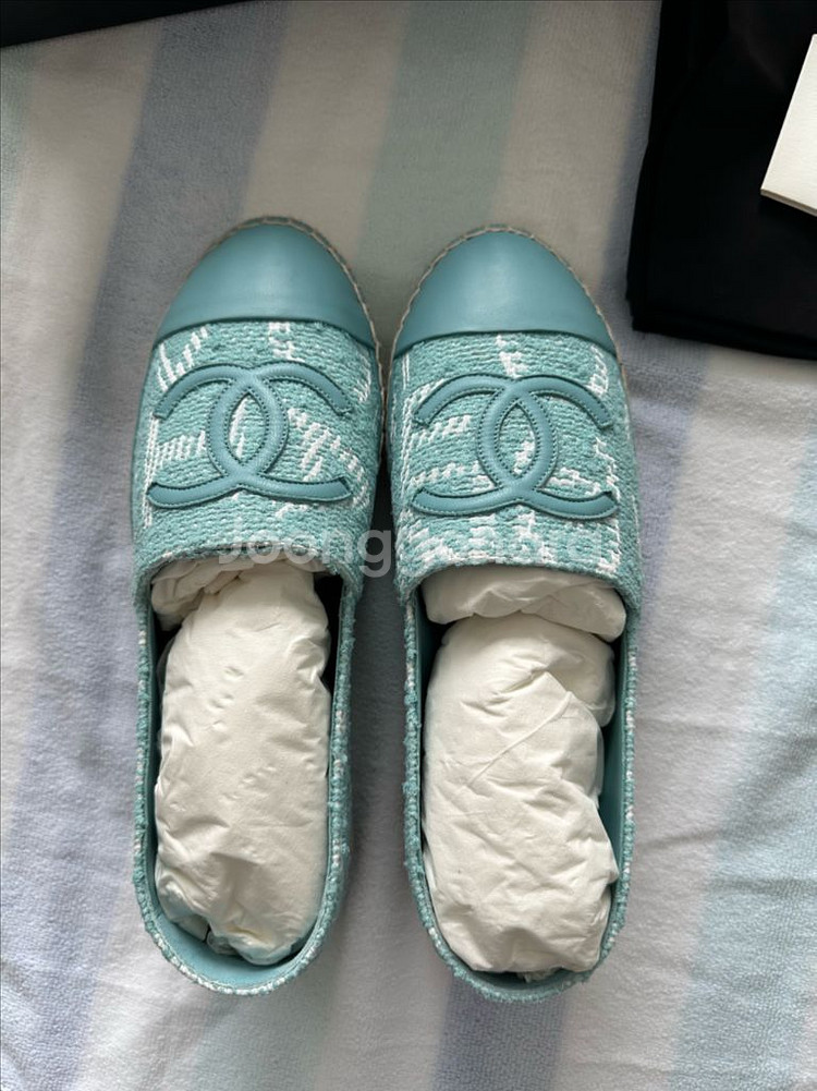 새상품 샤넬 CC 로고 뮬 에스파듀 39(마크다운)--0