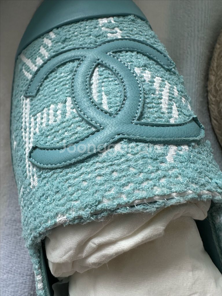 새상품 샤넬 CC 로고 뮬 에스파듀 39(마크다운)--6