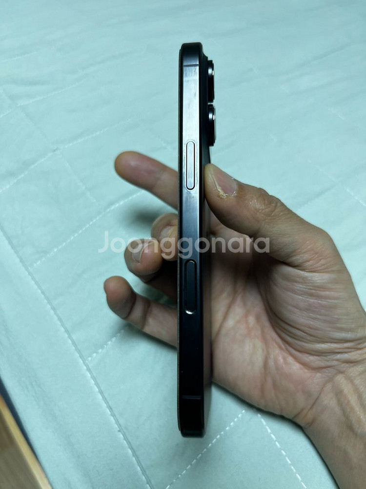 아이폰 16 프로 1테라 블랙 티타늄--10