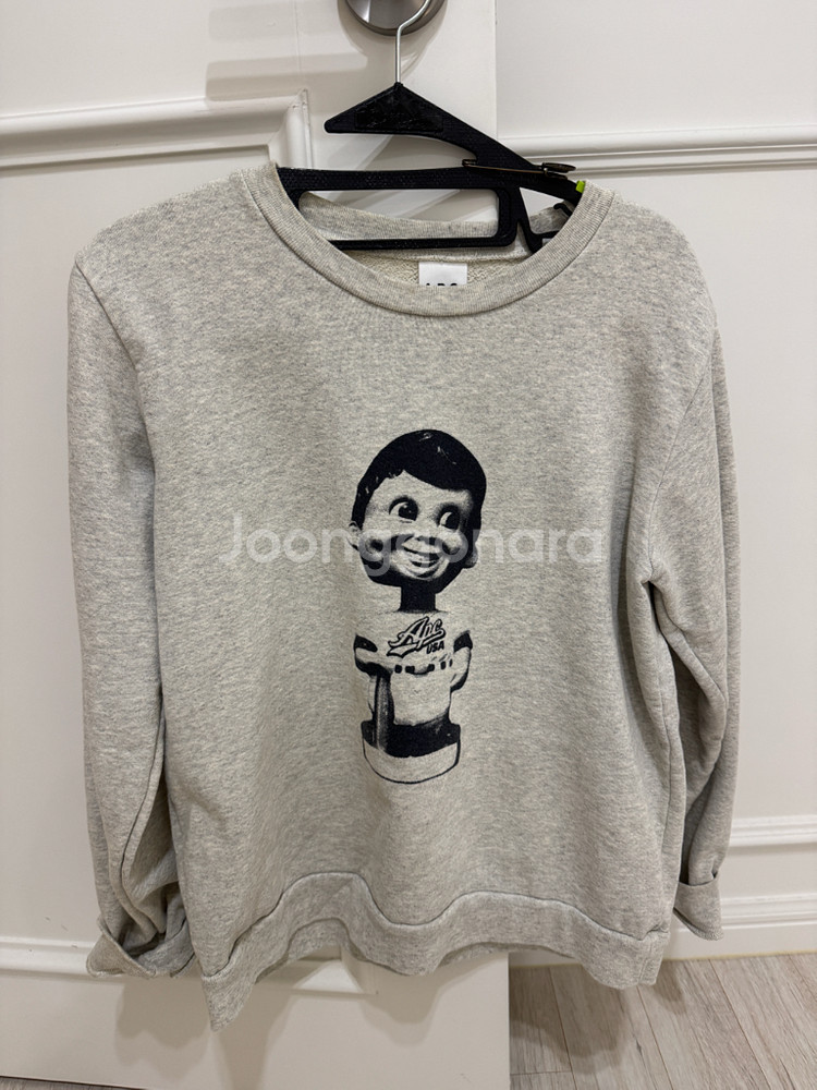 APC 프린트 맨투맨--0