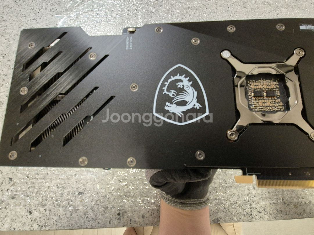 Gefore RTX 4080 게이밍 X 트리오 16GB 트라이프로져3--3