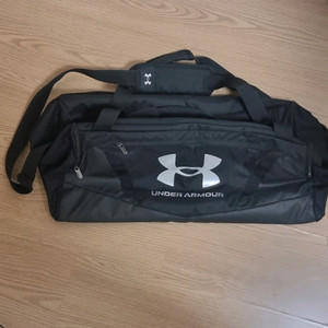 언더아머 더플백 M
