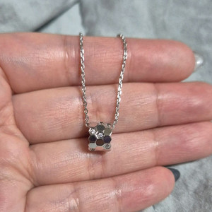 새상품) 쇼메 비드쇼메 목걸이 팝니다