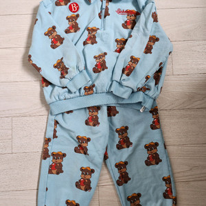 베베드피노 상하복 상의 130 하의 120