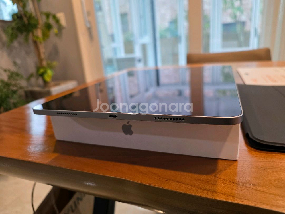 용인 기흥) S급 아이패드프로 12.9 6세대 M2--1