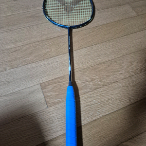 빅터 배드민턴 라켓
