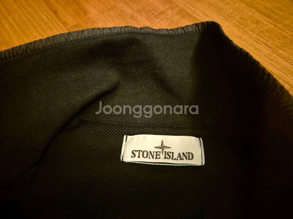 스톤아일랜드 24ss 크링클랩스 바람막이 자켓 블랙 L--3