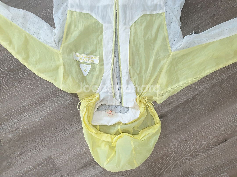 네파이젠벅 여성 경량 바람막이 95--0