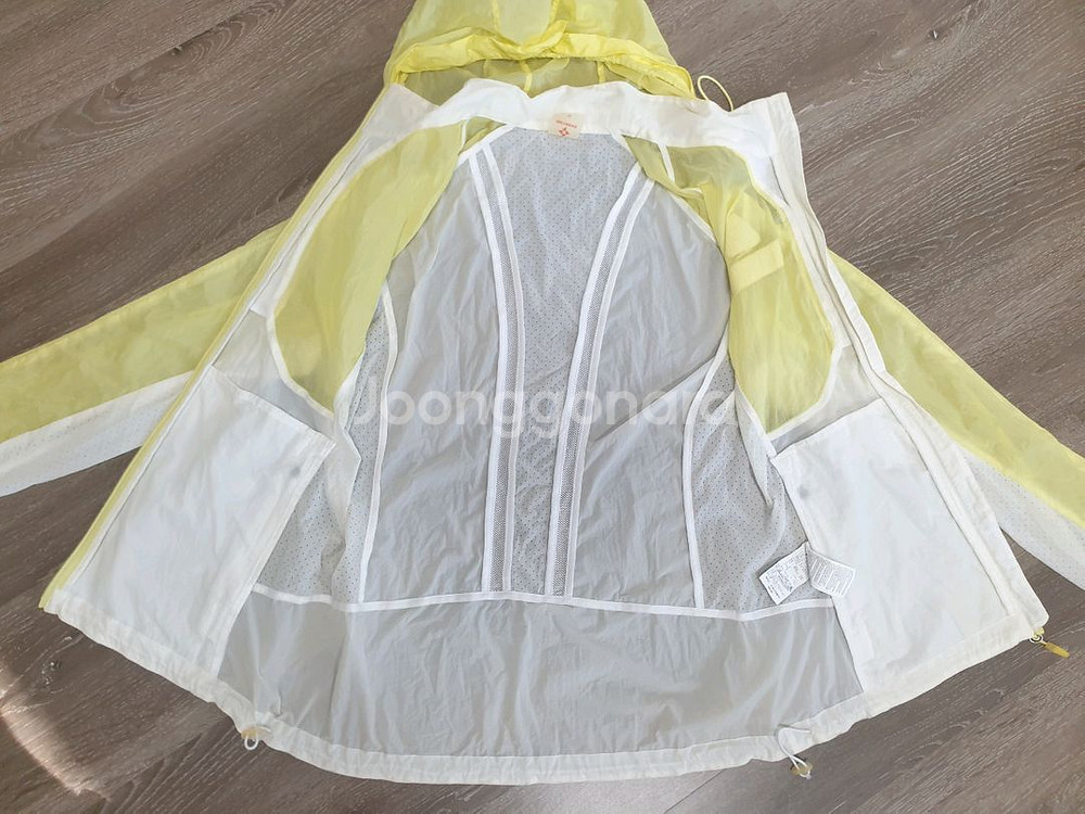 네파이젠벅 여성 경량 바람막이 95--6